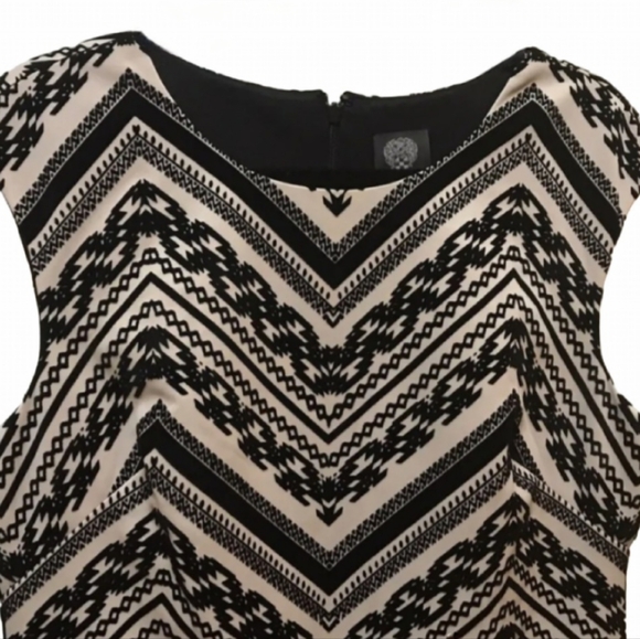 Vince Camuto Dress Size 8. Soft Pink With Black Velvet Chevron Pattern. - Picture 6 of 6